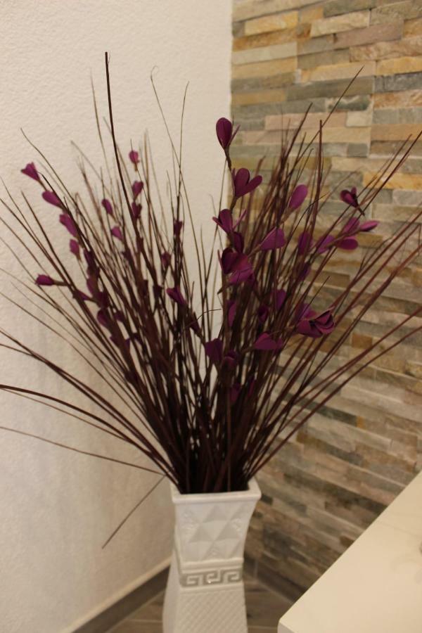 Apartment Lucky With Jacuzzi Trogir Exterior foto